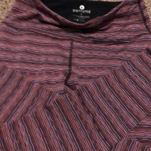 Workout leggings, excellent condition. - Picture 4 of 4